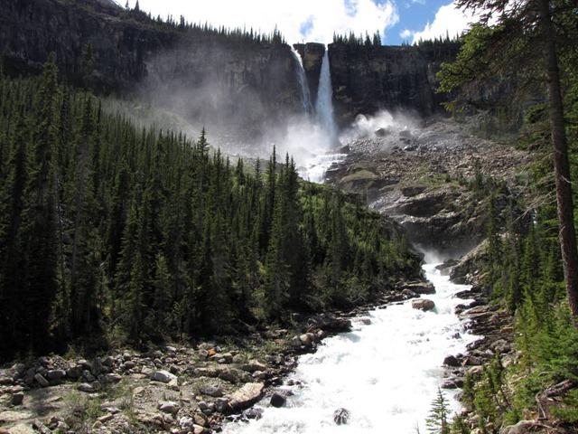 Twin Falls, Yoho National Park, British Columbia, BC, Canada