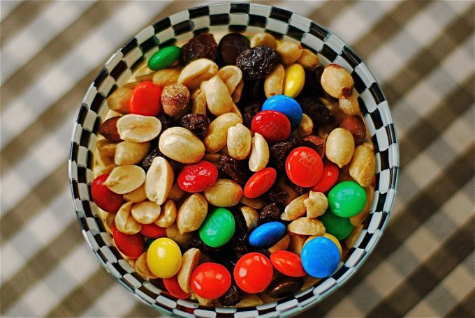 Homemade Trail Mix: How to Make the Best One For Your Trips