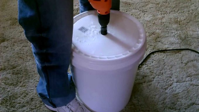 Five Gallon Bucket Bear Canister making