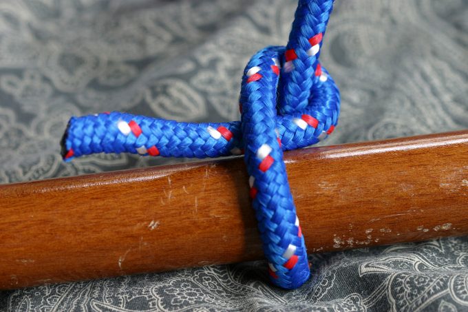 The Half Hitch Knot 