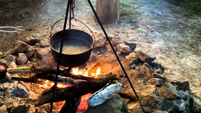 cooking on campfire